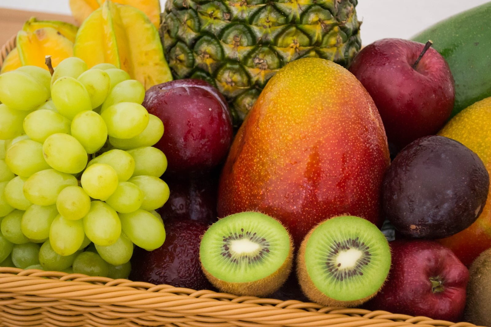16 frutas que puede comer tu perro y 7 que no