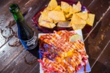 ¿Pueden los perros comer Cheetos picantes?